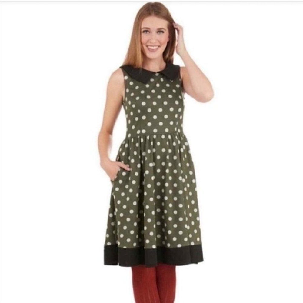 MODCLOTH Bea & Dot pin up flare polka dot dress XS